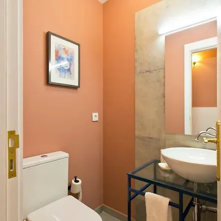 Apartment Centre Clean & Cozy 1