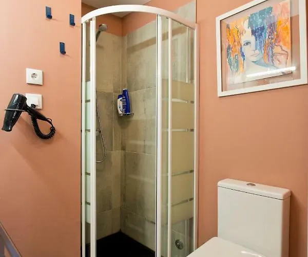 Centre Clean & Cozy 1 *